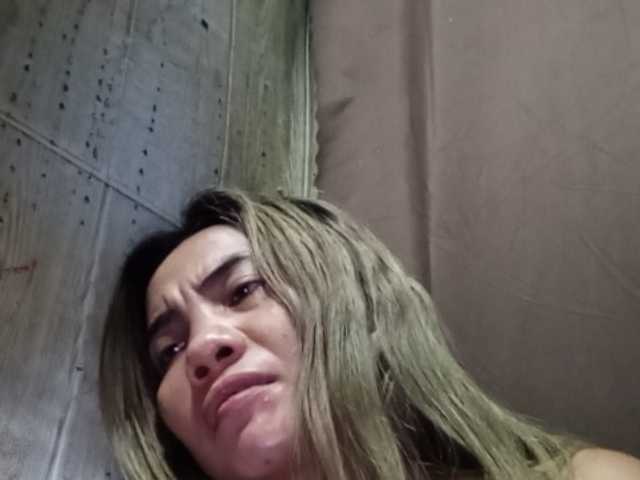Pempemliciouss, en directo ahora en BongaCams