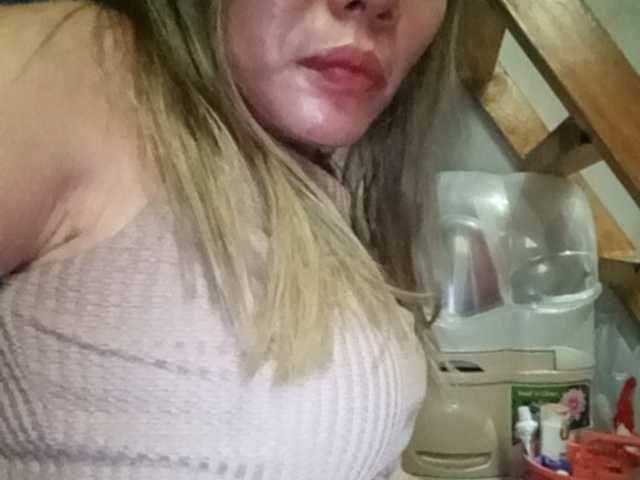 Pempemliciouss live cam on BongaCams