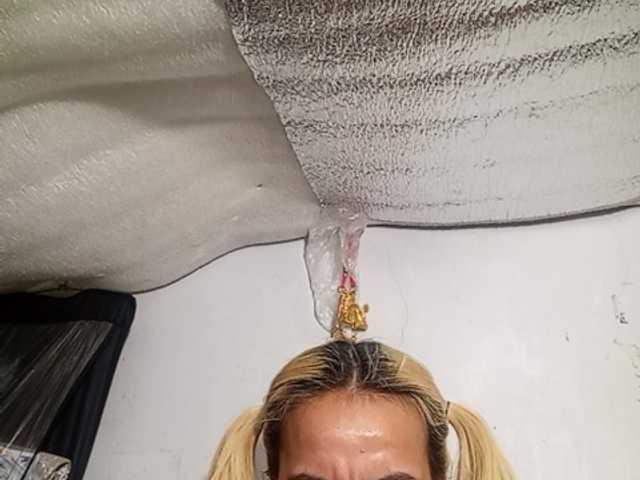 Pempemliciouss live cam on BongaCams