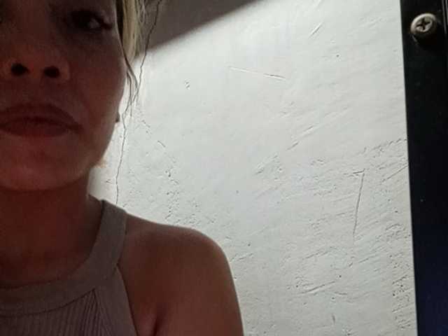 pempemliciouss cam belle