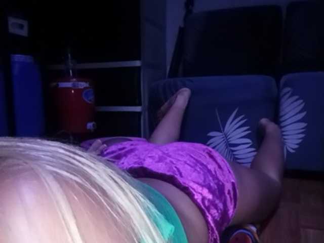 pempemliciouss live sex