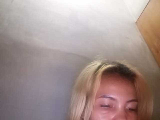 Pempemliciouss live cam on BongaCams