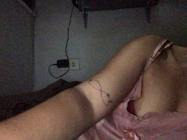 Pempemliciouss live cam on BongaCams