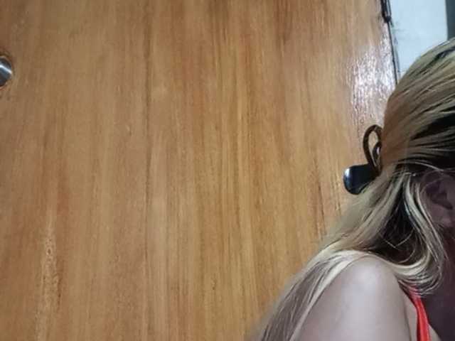 Pempemliciouss live cam on BongaCams