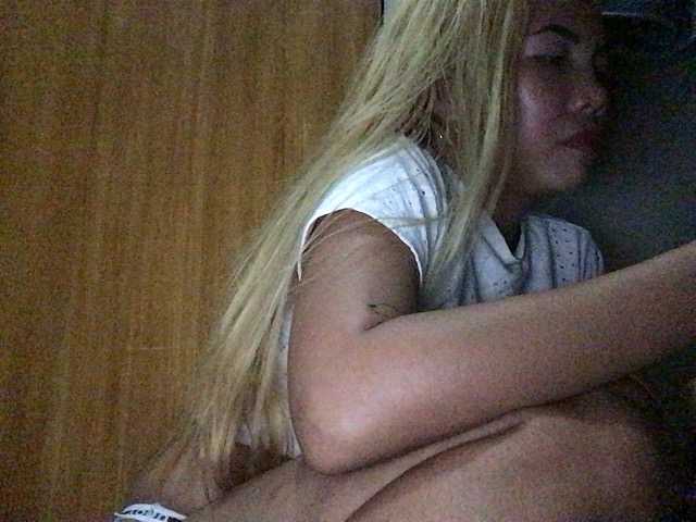Pempemliciouss live cam on BongaCams