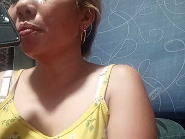 Pempemliciouss live cam on BongaCams