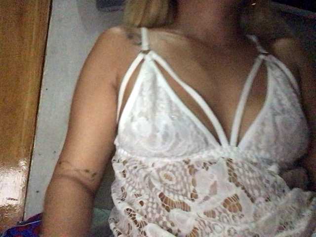 Pempemliciouss live cam on BongaCams