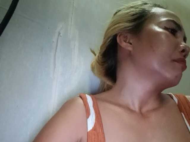 Smithsophie live webcam show