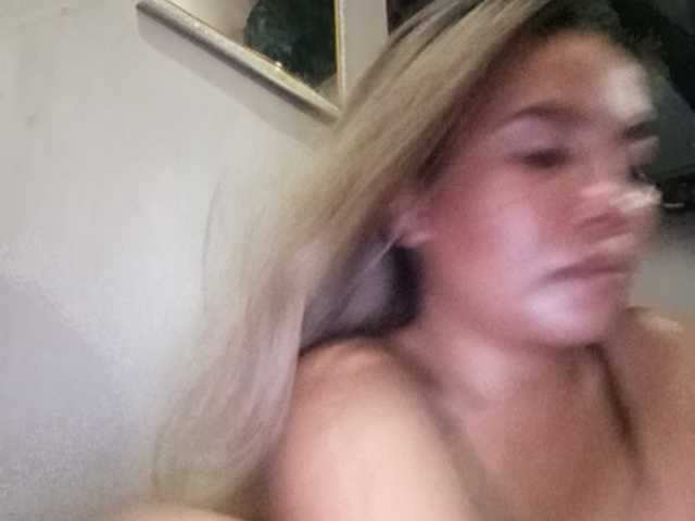 Pempemliciouss live cam on BongaCams