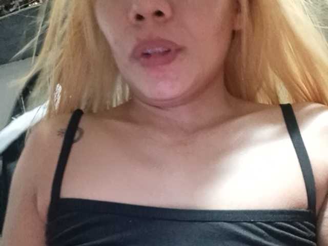 Pempemliciouss live cam on BongaCams