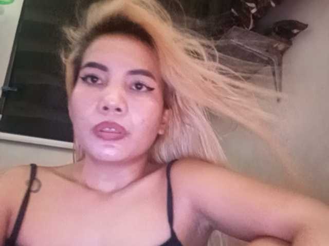 Pempemliciouss live webcam show