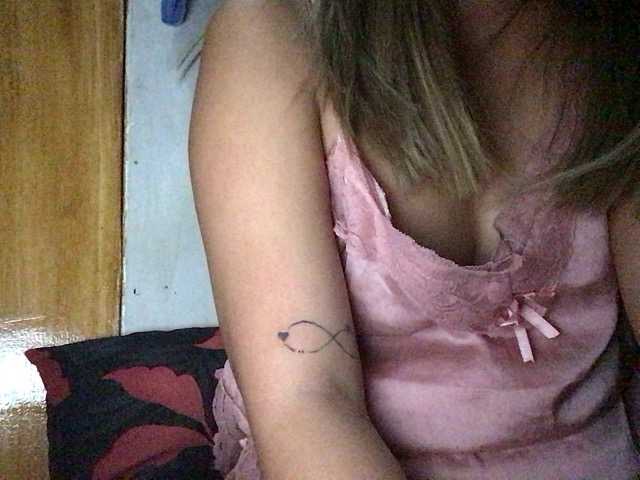 Pempemliciouss live cam on BongaCams