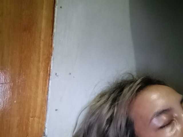 Pempemliciouss live cam on BongaCams