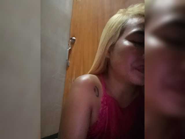 Pempemliciouss live cam on BongaCams