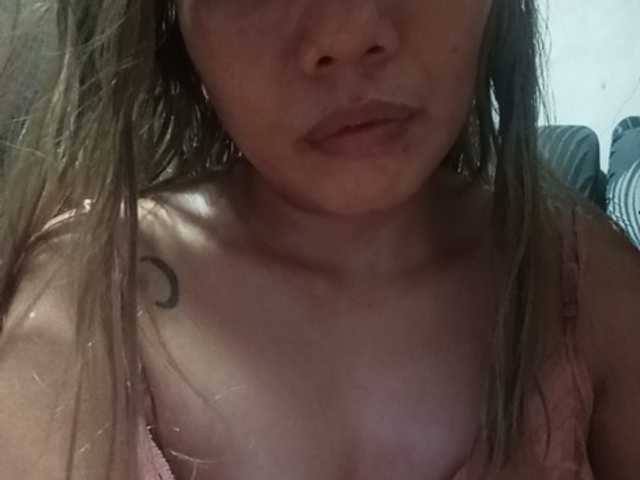 Pempemliciouss live cam on BongaCams