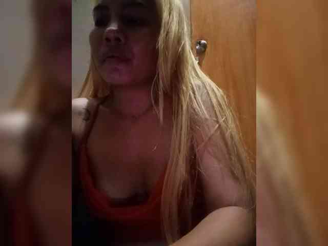 Pempemliciouss Live Webcam on BongaCams