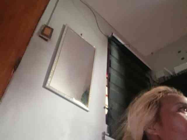 Smithsophie webcam