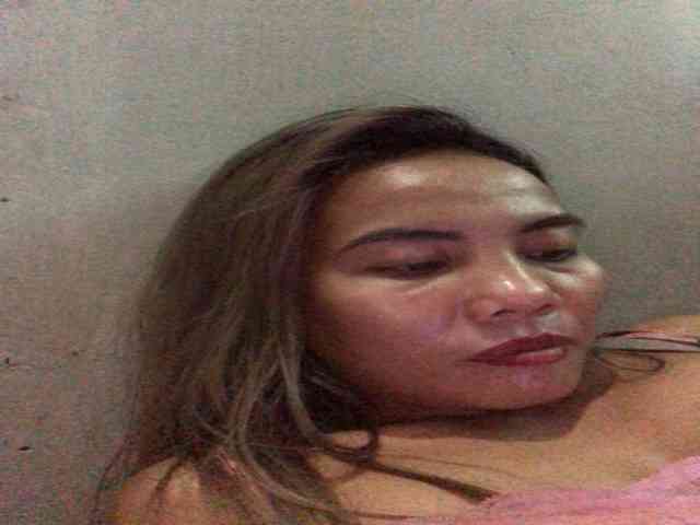 HEARTQUEEN webcam