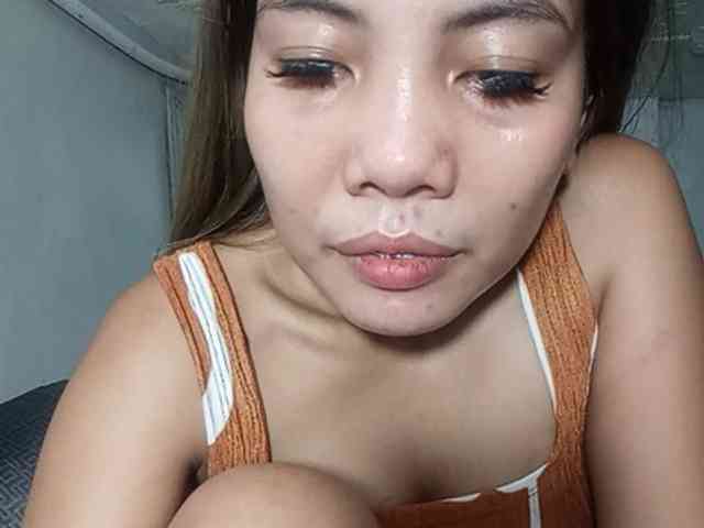 HEARTQUEEN webcam