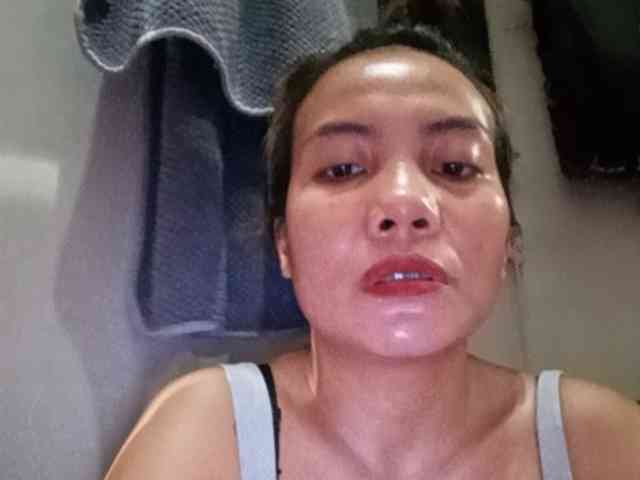 HEARTQUEEN webcam
