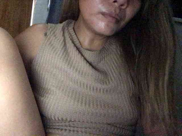 HEARTQUEEN webcam