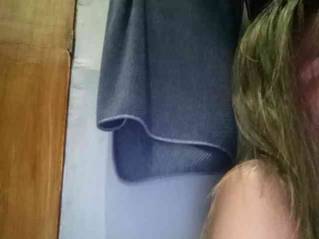 HEARTQUEEN webcam