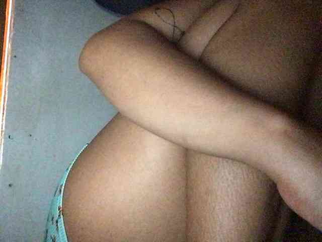 HEARTQUEEN webcam