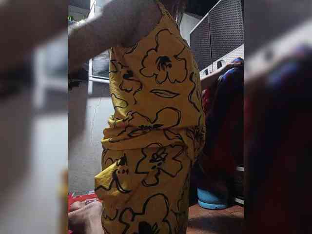 HEARTQUEEN webcam
