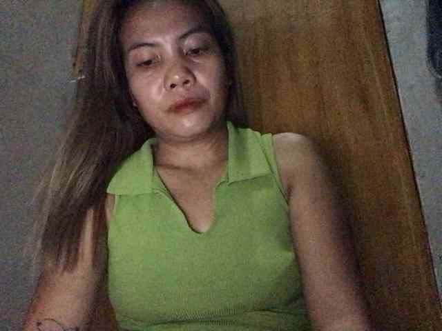 HEARTQUEEN webcam
