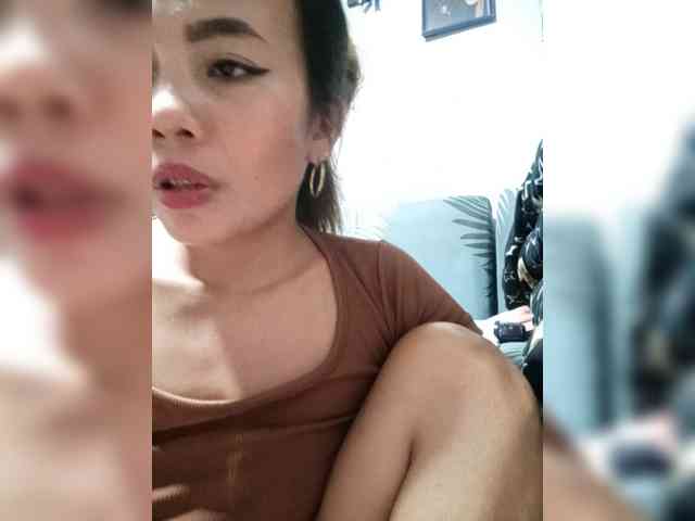 Pempemliciouss Live Webcam on BongaCams