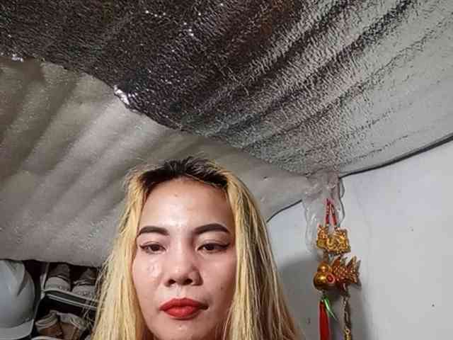 Pempemliciouss Live Webcam on BongaCams