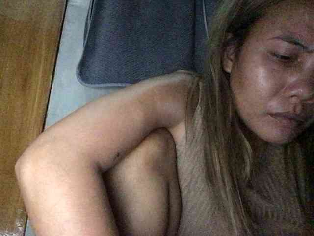 HEARTQUEEN webcam