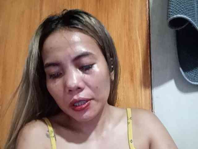 HEARTQUEEN webcam
