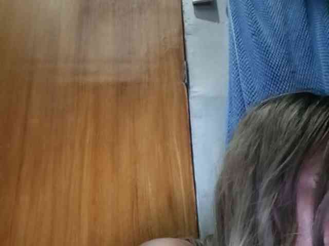 HEARTQUEEN webcam
