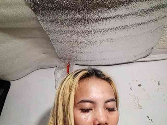 Pempemliciouss Live Webcam on BongaCams