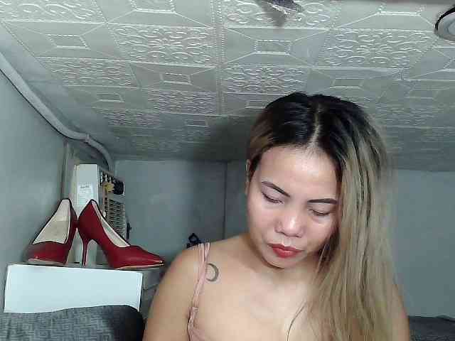 Model: HEARTQUEEN