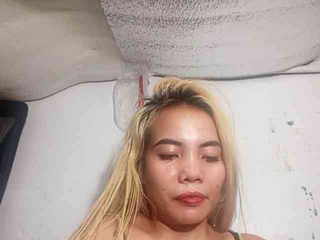 Pempemliciouss Live Webcam on BongaCams