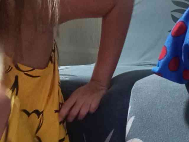 HEARTQUEEN webcam