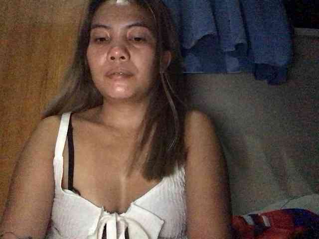 HEARTQUEEN webcam