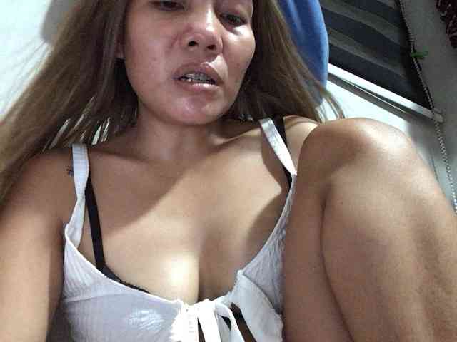 HEARTQUEEN webcam
