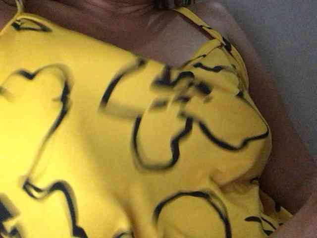 HEARTQUEEN webcam