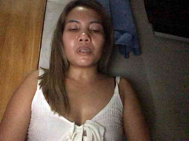 HEARTQUEEN webcam