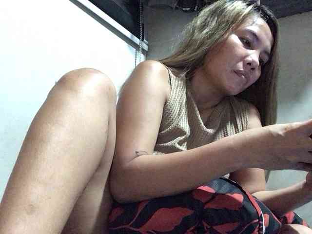 HEARTQUEEN webcam