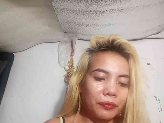 Pempemliciouss Live Webcam on BongaCams