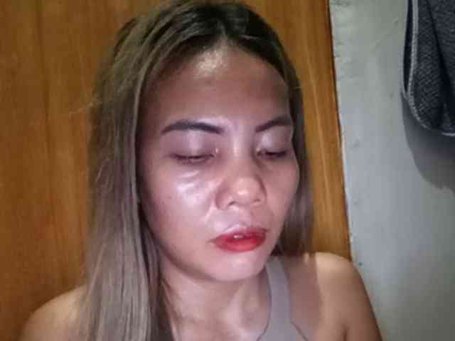HEARTQUEEN webcam