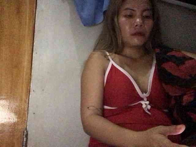 HEARTQUEEN webcam