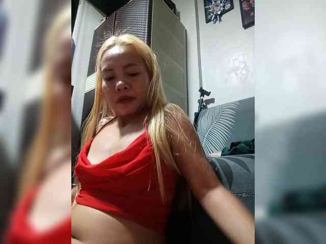 Pempemliciouss Live Webcam on BongaCams