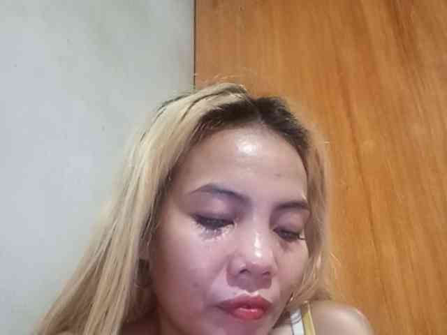Pempemliciouss Live Webcam on BongaCams