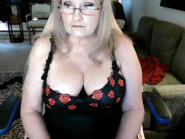 Ava6j74 webcam