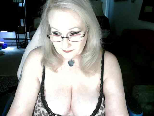 Ava6j74 webcam